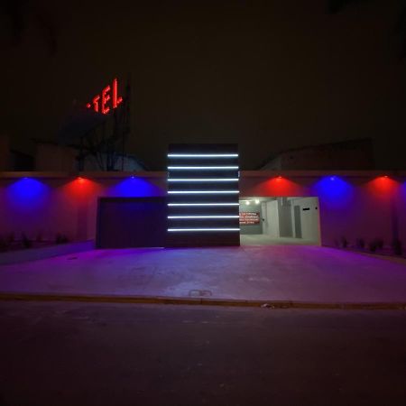 Light Motel Guarulhos Exterior photo